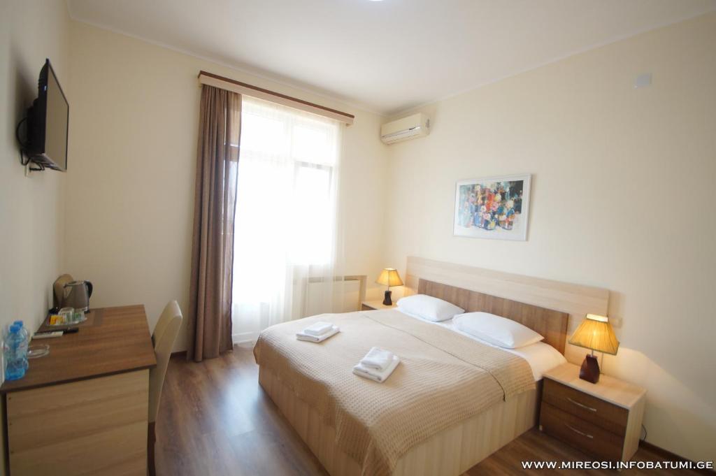 Hotel Mireosi room 1